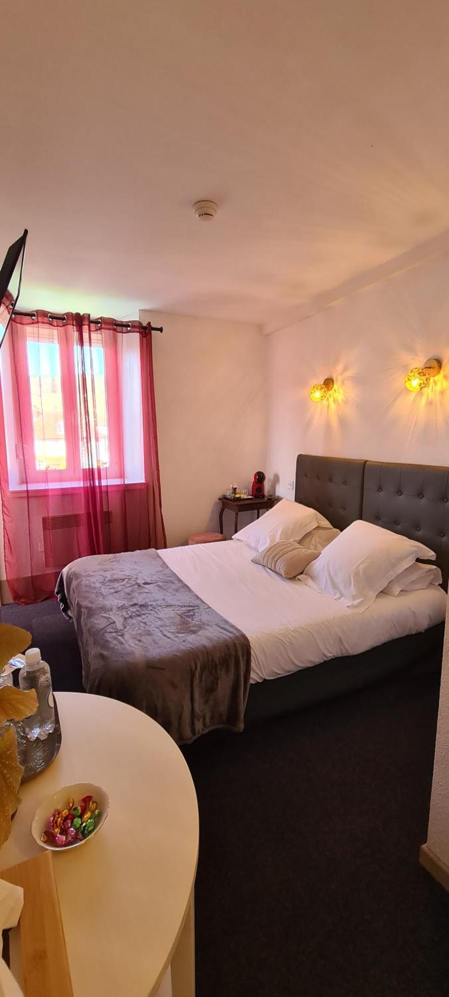 La Truite De La Loue Hotel Quingey Kültér fotó